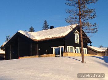 Klikk for stort bilde av 'Ny hytte med høy standard og ski-in-ski-out'
