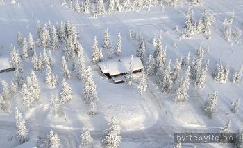 Klikk for stort bilde av 'Koselig hytte på Rømåsen - Sjusjøen - Natrudstilen'